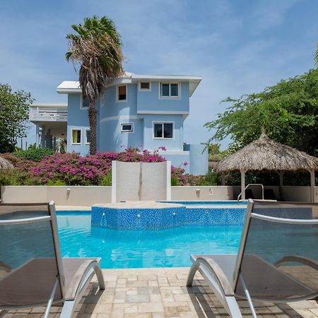 Villa At Secured Gated Resort Near Mambo Beach! Виллемстад Экстерьер фото