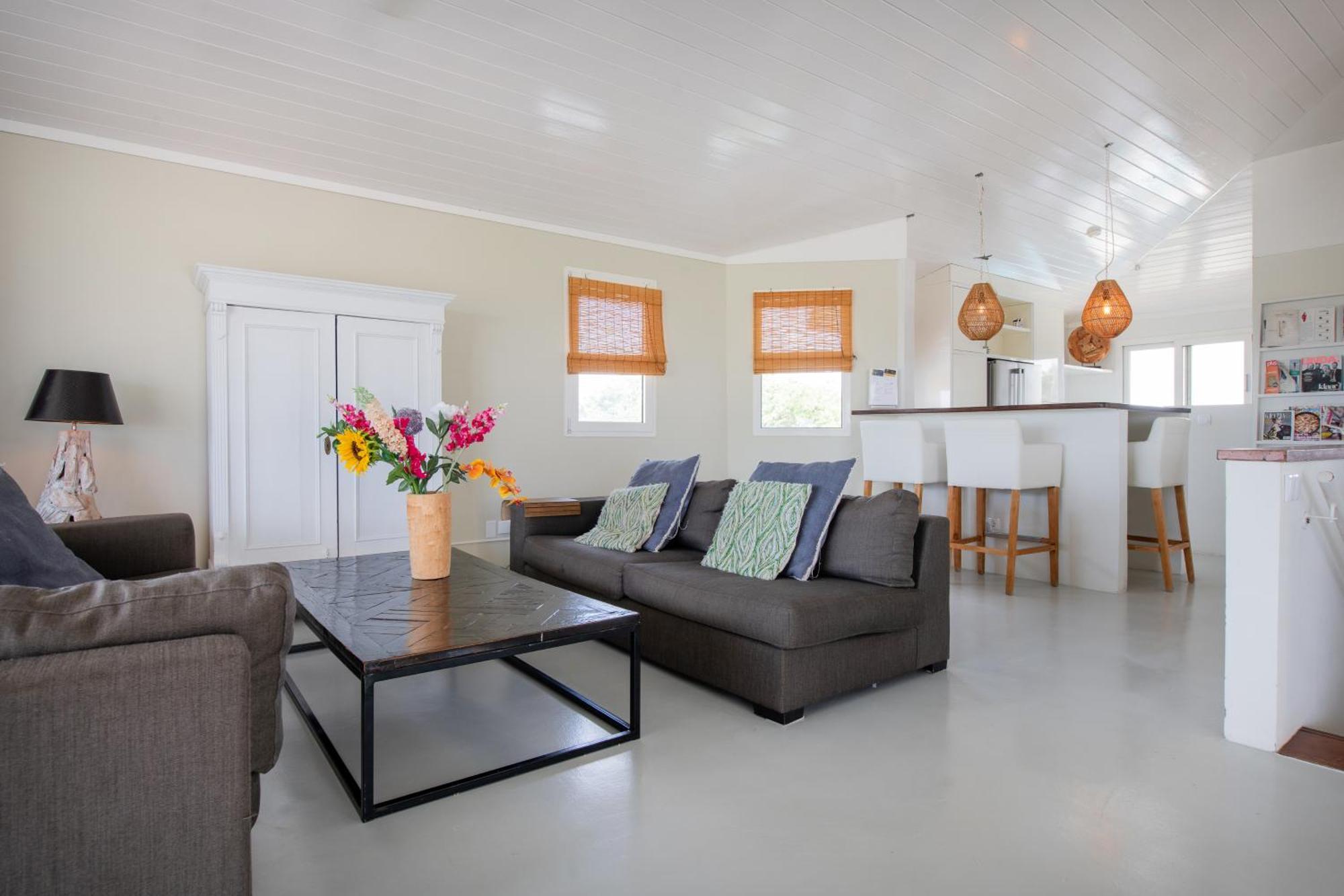 Villa At Secured Gated Resort Near Mambo Beach! Виллемстад Экстерьер фото