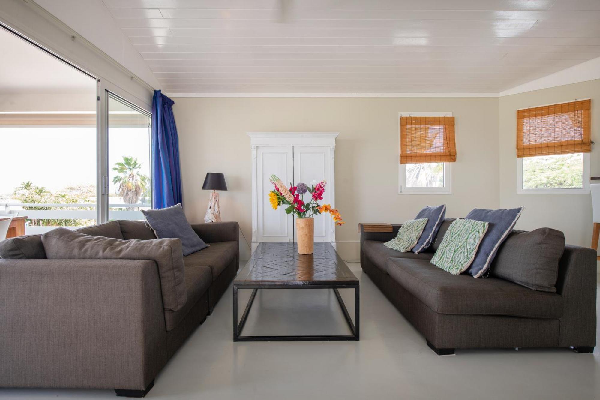 Villa At Secured Gated Resort Near Mambo Beach! Виллемстад Экстерьер фото
